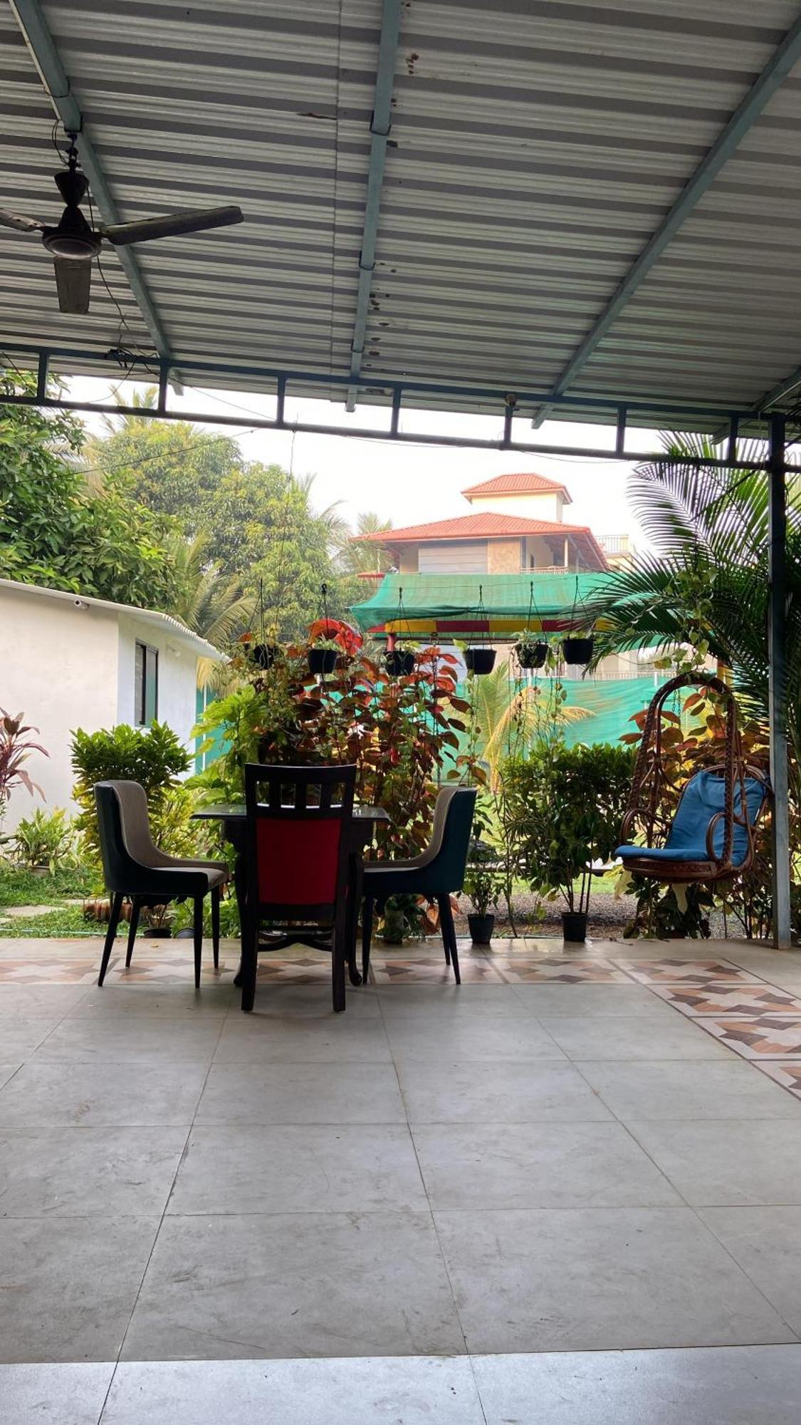 Humming Bird Beach Resorts Alībāg Extérieur photo